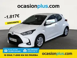 Blanco Usado 2021 Toyota Yaris Hybrid Active Berlina | 19.990 € (Precio justo)