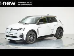 Blanco Usado 2024 Renault R5 Iconic Utilitario | 30.000 € (Precio justo)