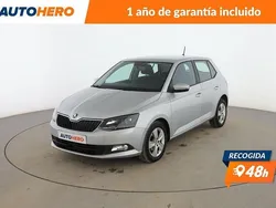 Gris Usado 2016 Skoda Fabia Ambition | 8799 € (Buen precio)