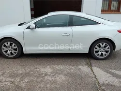Blanco Usado 2010 Renault Laguna Coupé Coupe | 9600 €