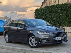 Gris Usado 2019 Ford Mondeo Titanium Berlina | 15.950 € (Precio justo)