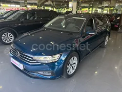 Azul Usado 2021 VW Passat Business Familiar | 16.990 € (Buen precio)
