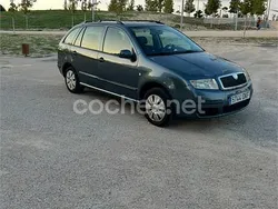 Gris / plata Usado 2005 Skoda Fabia Familiar | 1400 € (Super precio)