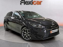Negro Usado 2023 Kia Ceed Berlina | 19.690 € (Precio justo)