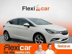 Blanco Usado 2017 Opel Astra Dynamic Berlina | 10.590 € (Precio justo)