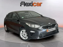 Negro Usado 2019 Kia Ceed Berlina | 11.890 € (Precio justo)