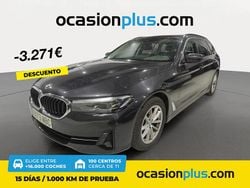 Gris Usado 2022 BMW 520 Familiar | 30.490 € (Precio justo)