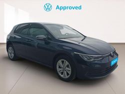 Azul atlántico (metalizado) Usado 2023 VW Golf VIII Life Berlina | 22.900 € (Precio justo)