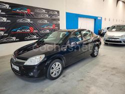 Negro Usado 2009 Opel Astra Enjoy Berlina | 4500 € (Precio justo)