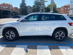 Blanco Usado 2020 Skoda Kodiaq SportLine SUV | 28.000 € (Precio justo)