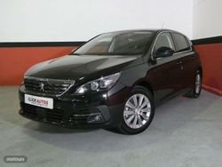 Gris Usado 2021 Peugeot 308 Allure | 13.850 € (Un poco caro)