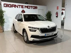 Blanco Usado 2021 Skoda Kamiq Ambition SUV | 16.950 € (Precio justo)