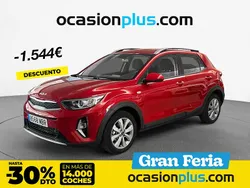 Rojo Usado 2022 Kia Stonic Plus SUV | 16.990 € (Precio justo)