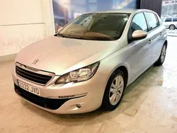 Gris Usado 2016 Peugeot 308 Allure Utilitario | 5990 € (Super precio)