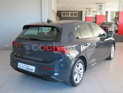 Gris / plata Usado 2021 VW Golf VIII Berlina | 18.900 € (Precio justo)