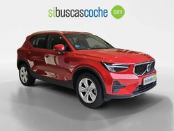 Rojo Usado 2024 Volvo XC40 Core SUV | 31.500 € (Buen precio)