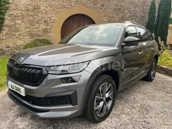 Gris / plata Usado 2022 Skoda Kodiaq SportLine SUV | 27.900 € (Un poco caro)
