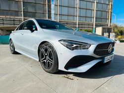 Gris / plata Usado 2025 Mercedes CLA200 Berlina | 38.990 € (Precio justo)