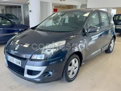 Gris / plata Usado 2010 Renault Scénic III Authentique Monovolumen | 5850 € (Precio justo)