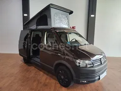 Marrón Usado 2019 VW Caravelle Monovolumen | 41.900 €