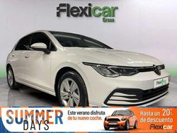 Beige Usado 2022 VW Golf VIII Life Berlina | 17.690 € (Precio justo)