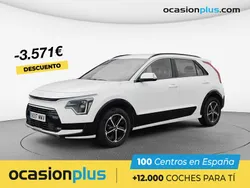 Blanco Usado 2024 Kia Niro SUV | 24.800 € (Precio justo)