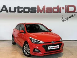 Rojo Usado 2018 Hyundai i20 Berlina | 10.990 € (Buen precio)