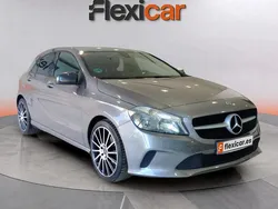 Gris Usado 2017 Mercedes A180 Urban Berlina | 14.490 € (Precio justo)