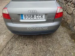 Gris / plata Usado 2002 Audi A4 Berlina | 2500 € (Precio justo)