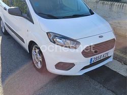 Blanco Usado 2019 Ford Tourneo Courier Ambiente Monovolumen | 12.190 € (Precio justo)