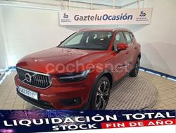 Rojo Usado 2021 Volvo XC40 Inscription SUV | 28.400 € (Precio justo)