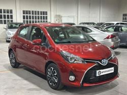 Marrón Usado 2015 Toyota Yaris Hybrid Advance Berlina | 13.990 € (Precio justo)