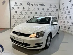 Blanco Usado 2017 VW Golf VII Advance Berlina | 12.900 € (Precio justo)