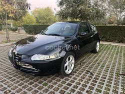 Negro Usado 2004 Alfa Romeo 147 Distinctive Utilitario | 2390 € (Precio justo)