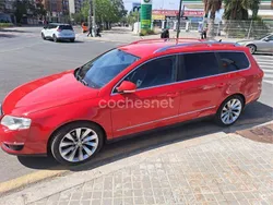 Rojo Usado 2008 VW Passat Highline Familiar | 8200 €