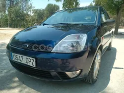 Azul Usado 2004 Ford Fiesta Trend Utilitario | 3000 € (Buen precio)