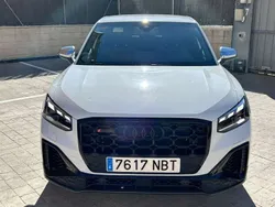 Blanco Usado 2022 Audi SQ2 Ambiente SUV | 45.999 €