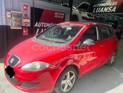 Rojo Usado 2005 Seat Altea Reference Monovolumen | 2200 € (Buen precio)