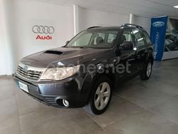 Gris / plata Usado 2010 Subaru Forester SUV | 6890 € (Precio justo)