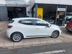Blanco Usado 2021 Renault Clio V Intens Utilitario | 11.500 € (Precio justo)
