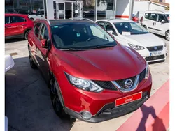 Granate Usado 2016 Nissan Qashqai N-Connecta SUV | 14.900 € (Precio justo)