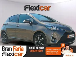 Gris Usado 2018 Toyota Yaris | 12.990 € (Precio justo)