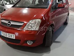Rojo Usado 2006 Opel Meriva Cosmo Monovolumen | 4110 € (Precio justo)