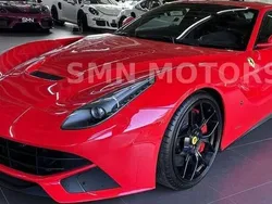 Rojo Usado 2016 Ferrari F12 Coupe | 339.900 €