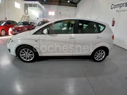 Blanco Usado 2011 Seat Altea Reference Monovolumen | 5499 € (Un poco caro)