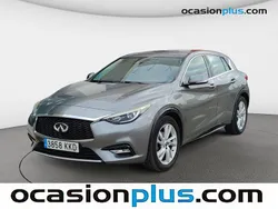 Gris Usado 2018 Infiniti Q30 Premium Utilitario | 13.955 € (Buen precio)