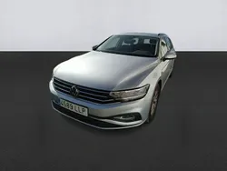 Gris Usado 2020 VW Passat Business Familiar | 18.000 € (Precio justo)
