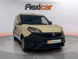 Blanco Usado 2020 Fiat Doblò Easy Monovolumen | 8890 € (Buen precio)