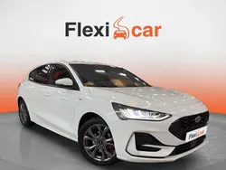 Blanco Usado 2022 Ford Focus ST-Line Berlina | 14.990 € (Buen precio)