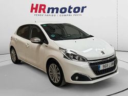 Blanco Usado 2019 Peugeot 208 Signature Sky Utilitario | 9290 € (Precio justo)